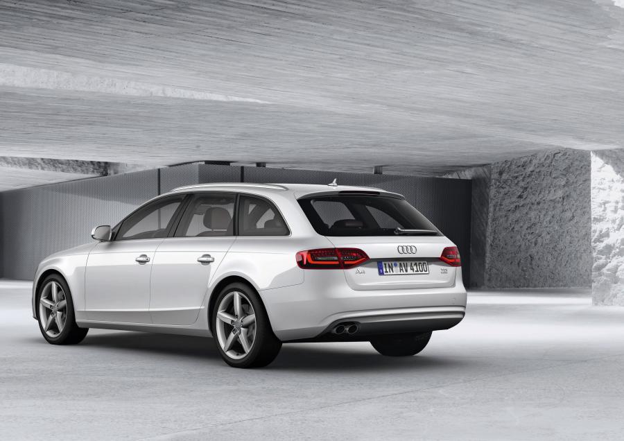  Audi A4 2.0 TDI Quattro Avant (B8, 8K) 2012 года  (фото 12 из 19)